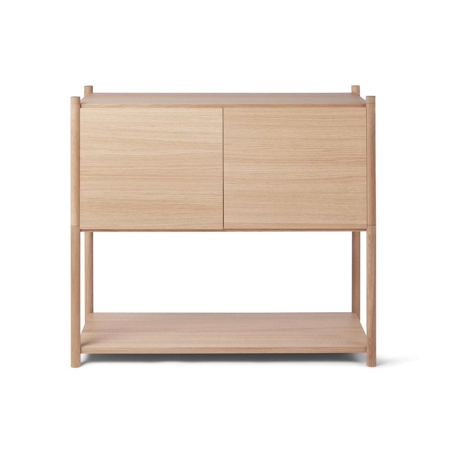 Sceene reol C lys eg