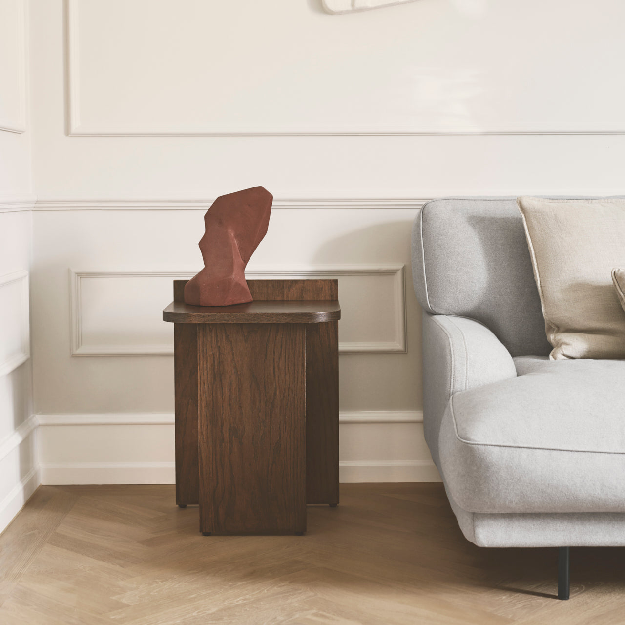 Ismo sidebord mørk eg