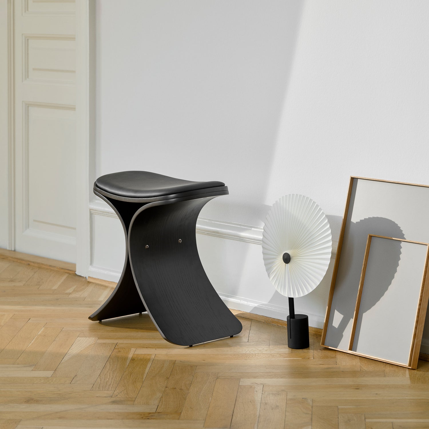 Luno skammel sort eg/ sort læder