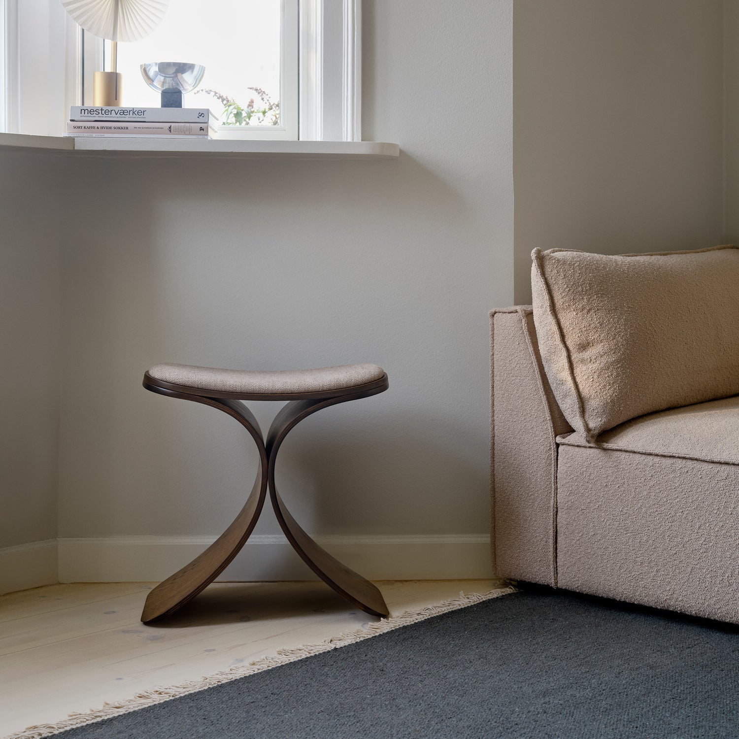 Luno skammel mørk eg/ mørk beige tekstil