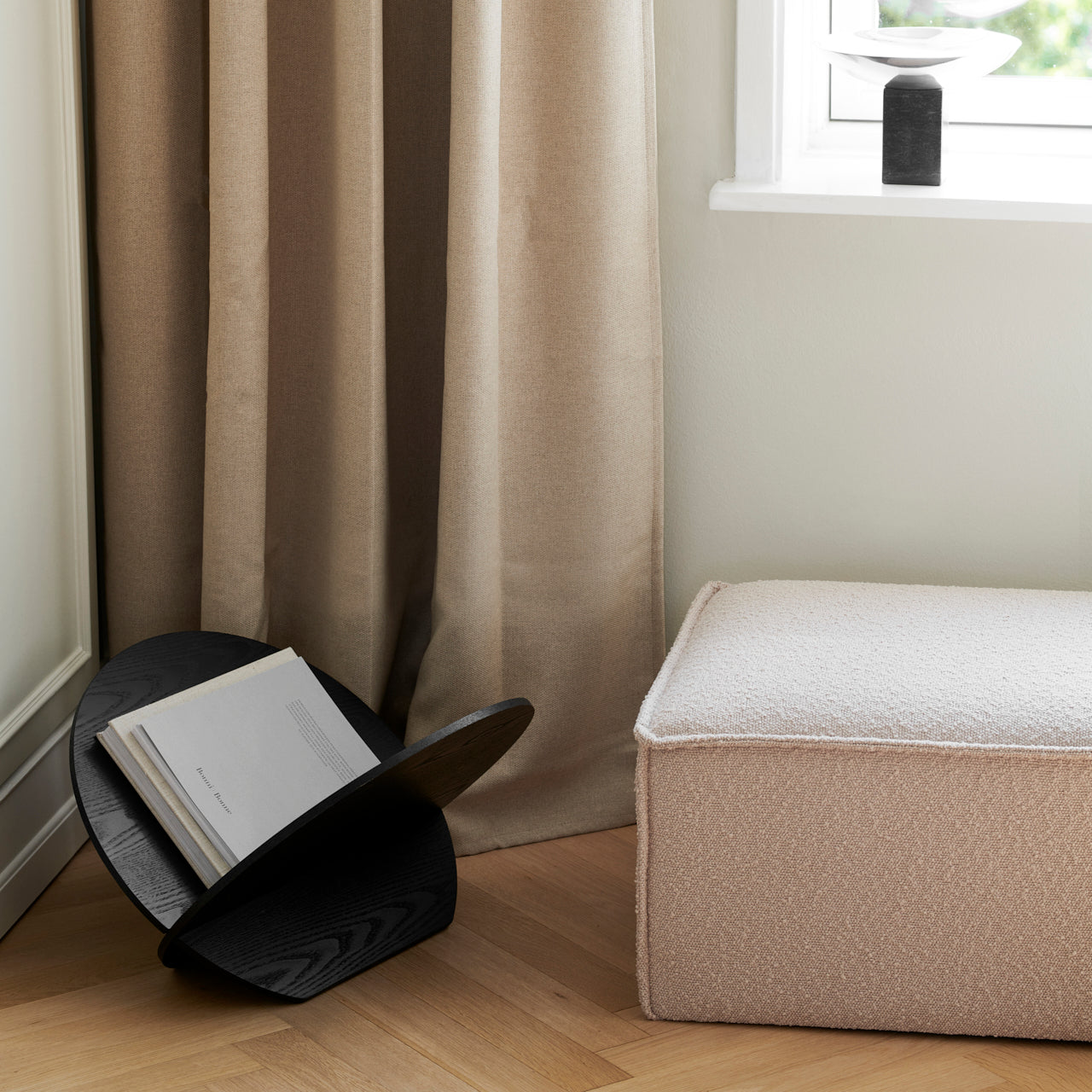 Silia magasinholder sort ask