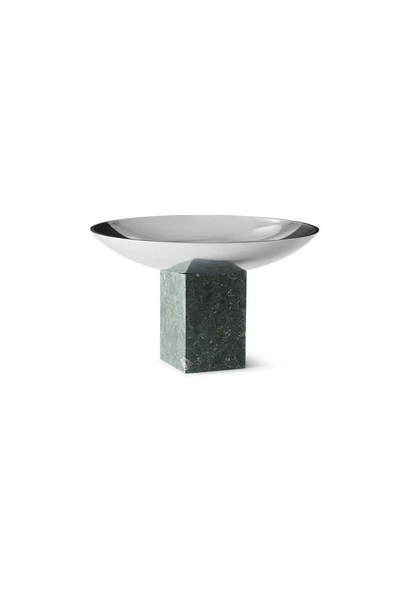 Sapoto skål mellem grøn