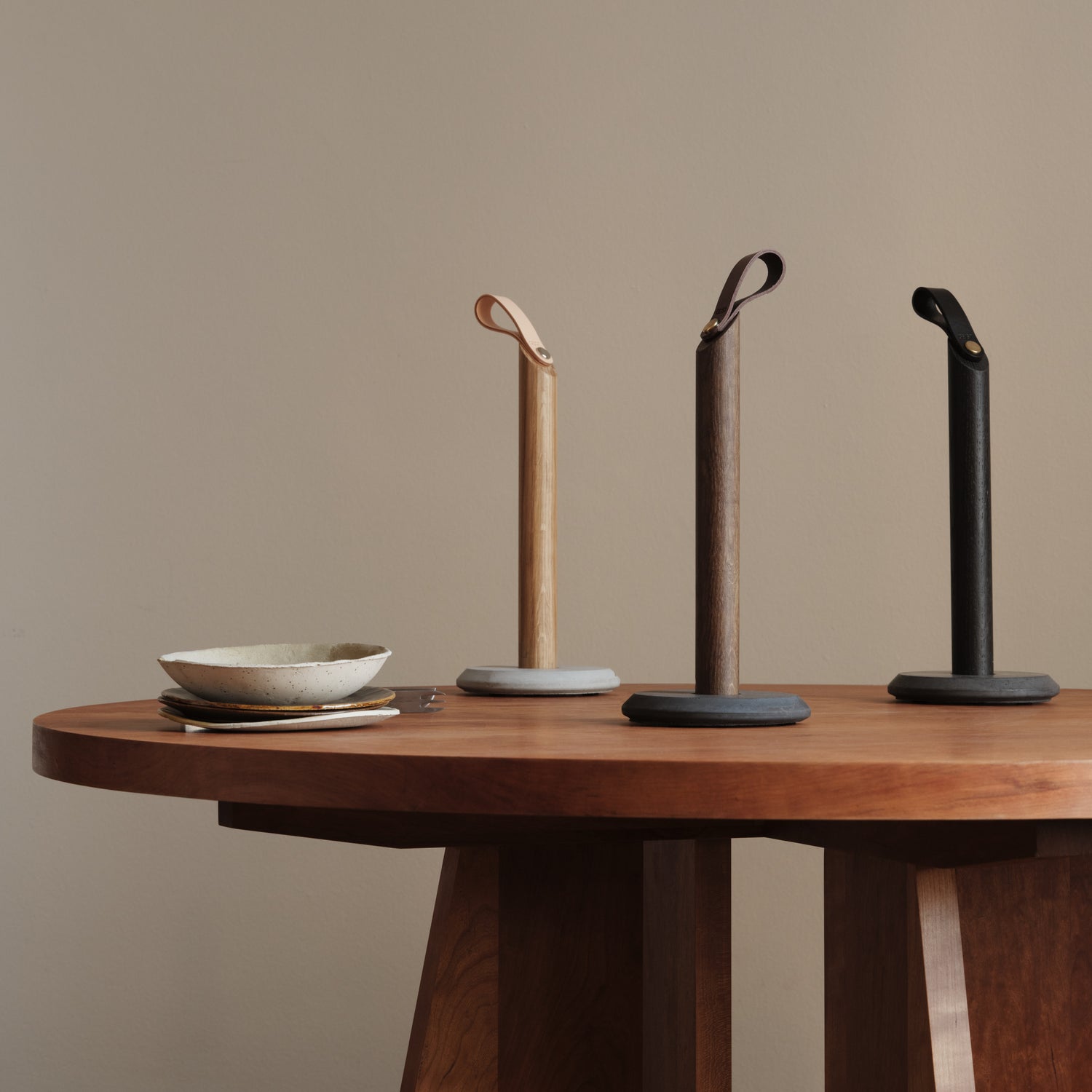 Grab køkkenrulleholder sort