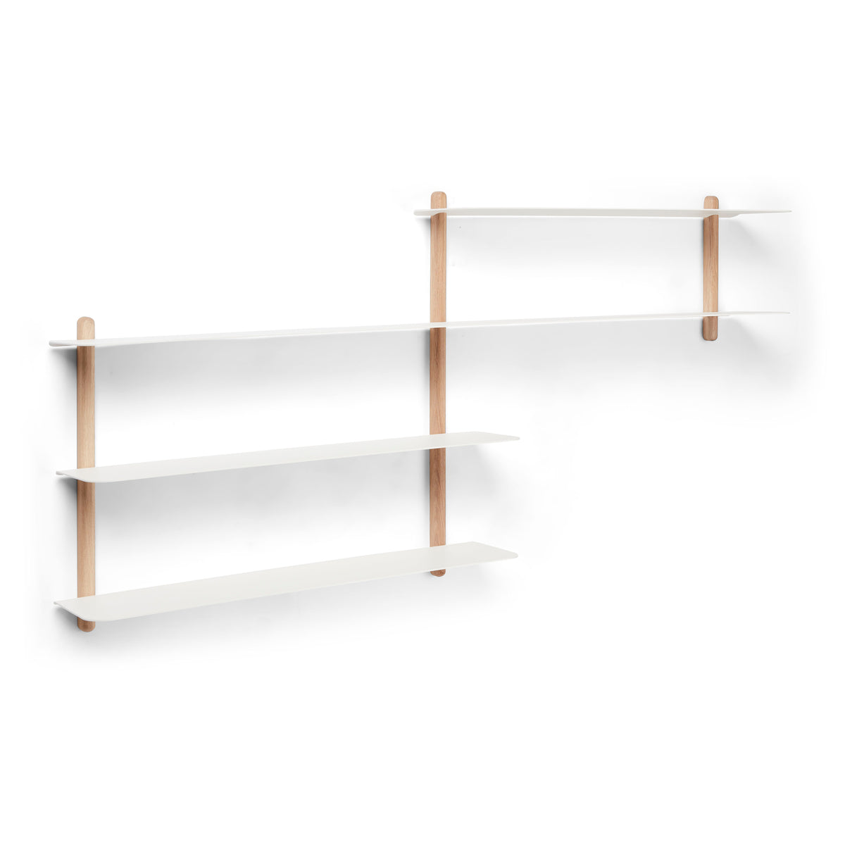 Nivo hylde B lys eg/ hvid
