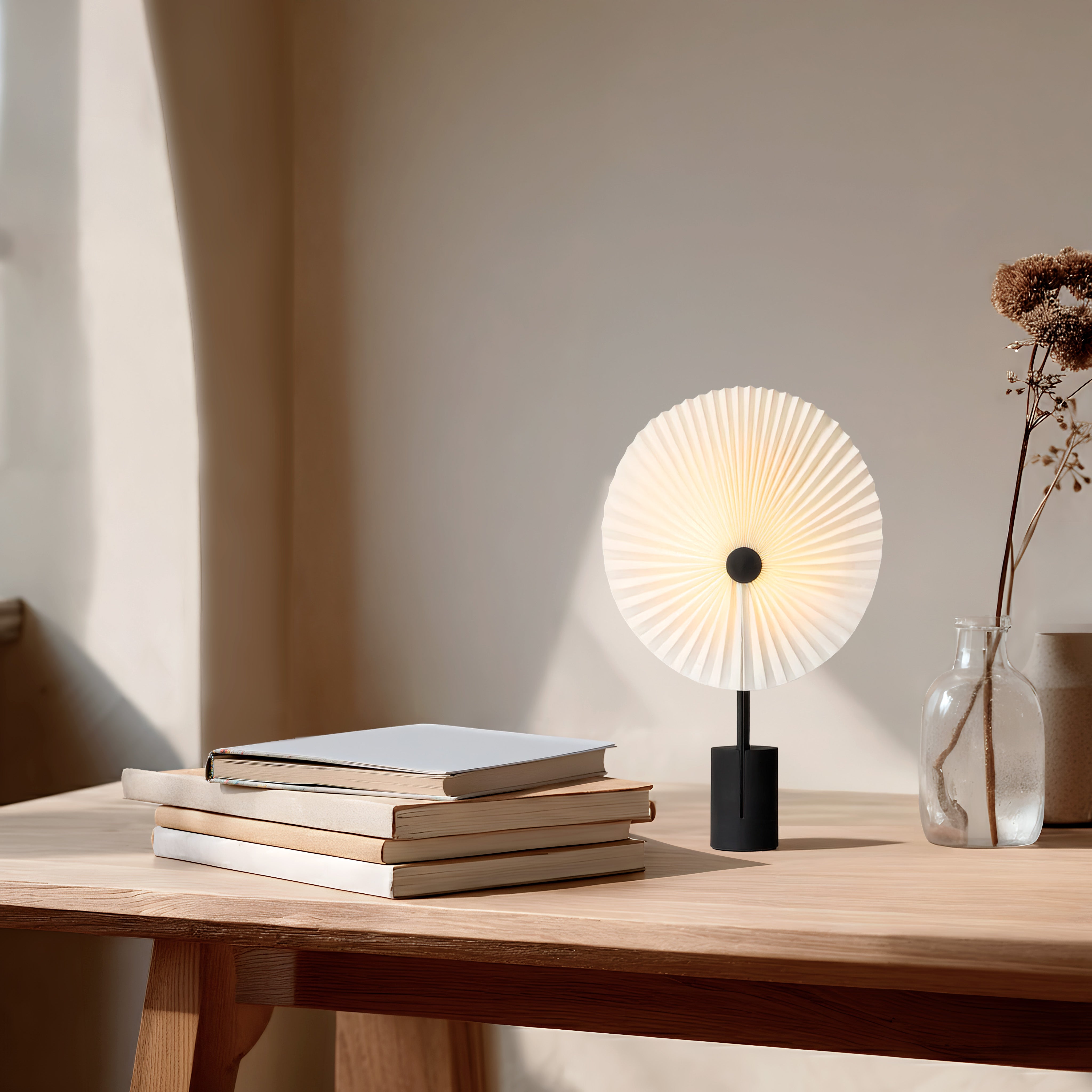 Liris portable bordlampe sort